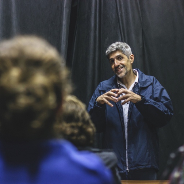 Aula Cassio Padovani com o artista Bettiol